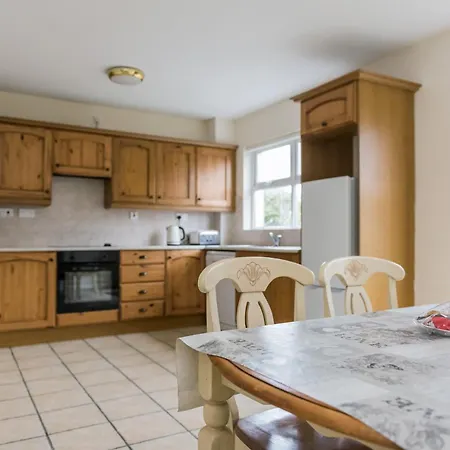 Hébergement de vacances Marine View -3 Bedroom Townhouse