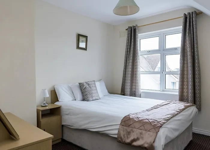 Marine View -3 Bedroom Townhouse בית נופש